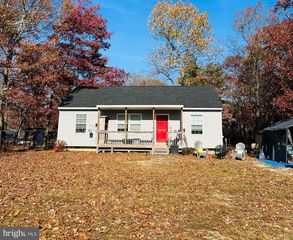 5601 BRIARWOOD DR, Millville, NJ 08332