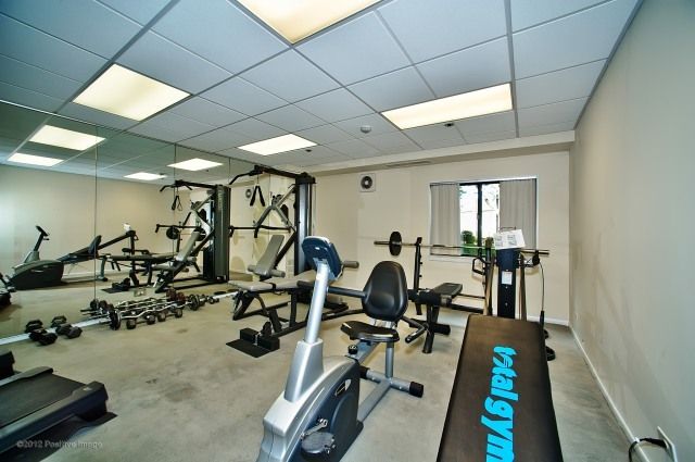 6340 Americana Drive 310, Willowbrook, IL 60527