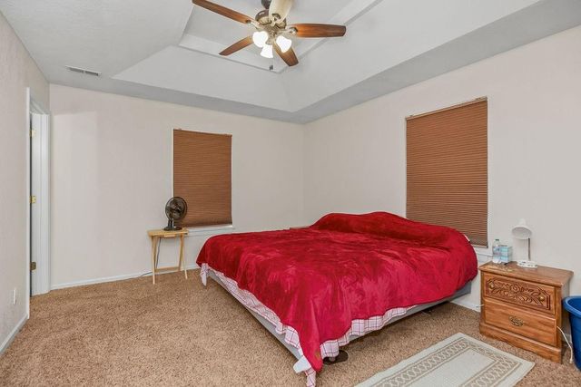 101 Jefferson Avenue, East Lynne, MO 64743