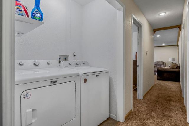 101 Jefferson Avenue, East Lynne, MO 64743