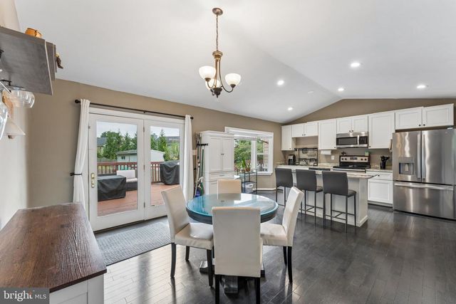 6669 HUNTER RD, Elkridge, MD 21075