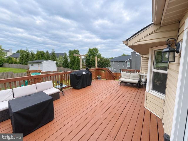 6669 HUNTER RD, Elkridge, MD 21075