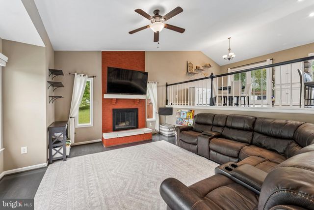 6669 HUNTER RD, Elkridge, MD 21075