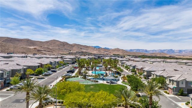 12367 Indigo Montage Road 3, Las Vegas, NV 89183