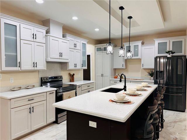 5941 Cardiff Avenue, Edinburg, TX 78542