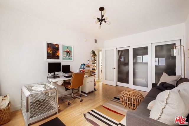 550 N Croft Avenue 2, Los Angeles, CA 90048