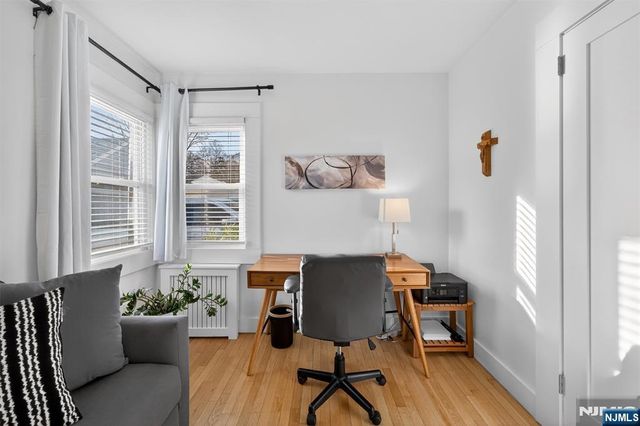 96 Lynwood Road, Verona, NJ 07044