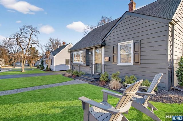 96 Lynwood Road, Verona, NJ 07044