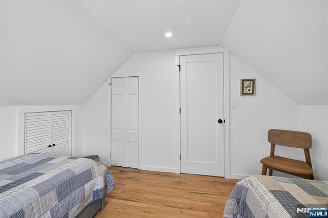 96 Lynwood Road, Verona, NJ 07044