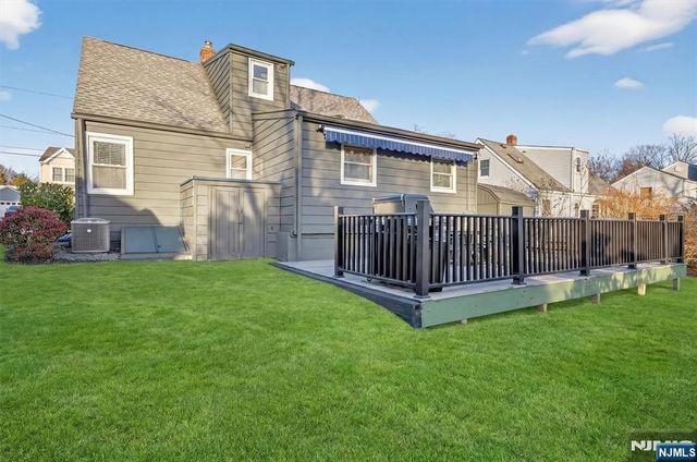 96 Lynwood Road, Verona, NJ 07044