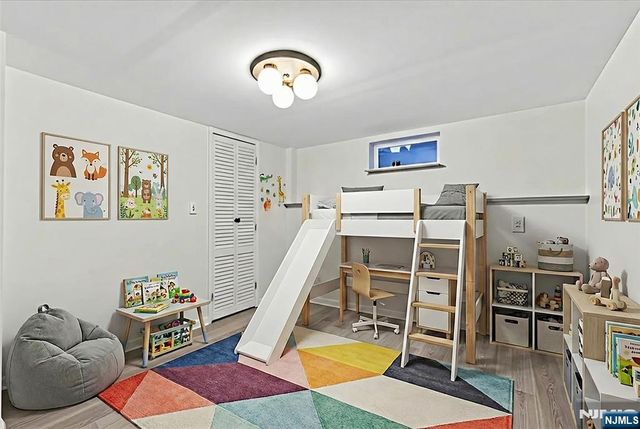 96 Lynwood Road, Verona, NJ 07044