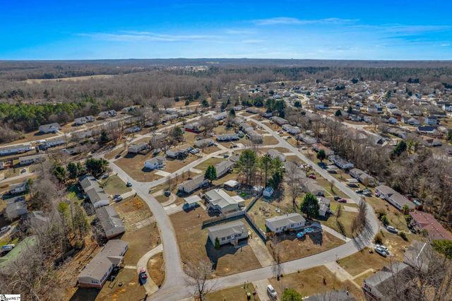 310 Walnut Court, Fountain Inn, SC 29644