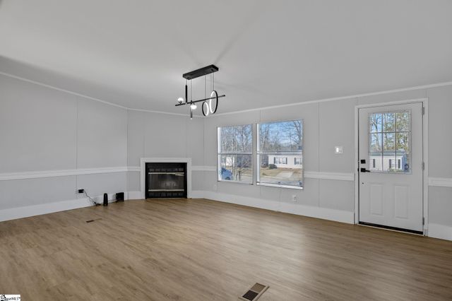 310 Walnut Court, Fountain Inn, SC 29644