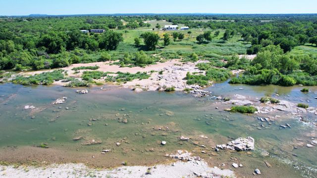 19811 W Ranch Road 152 RD, Llano, TX 78643
