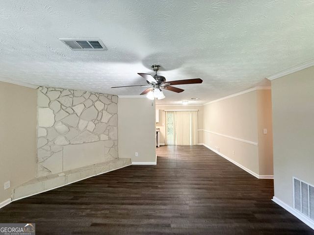 4751 White Oak Path, Stone Mountain, GA 30088