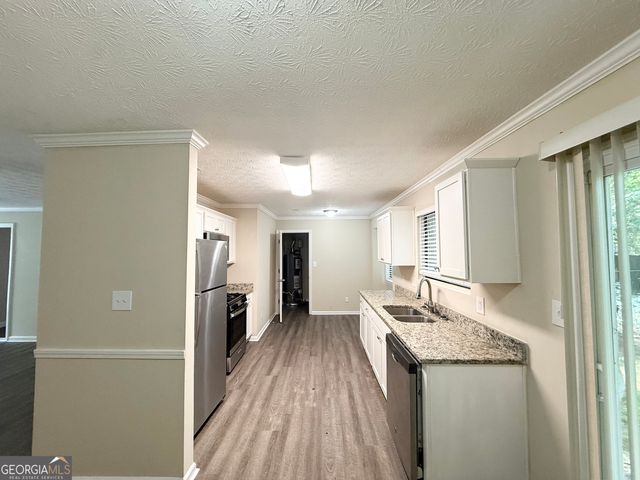4751 White Oak Path, Stone Mountain, GA 30088