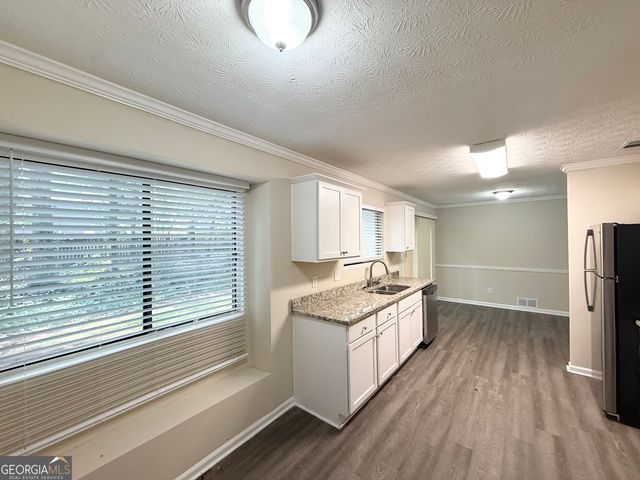 4751 White Oak Path, Stone Mountain, GA 30088