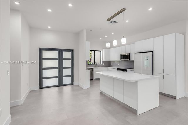 1030 NE 121st Street, Biscayne Park, FL 33161