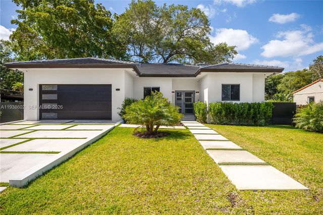 1030 NE 121st Street, Biscayne Park, FL 33161