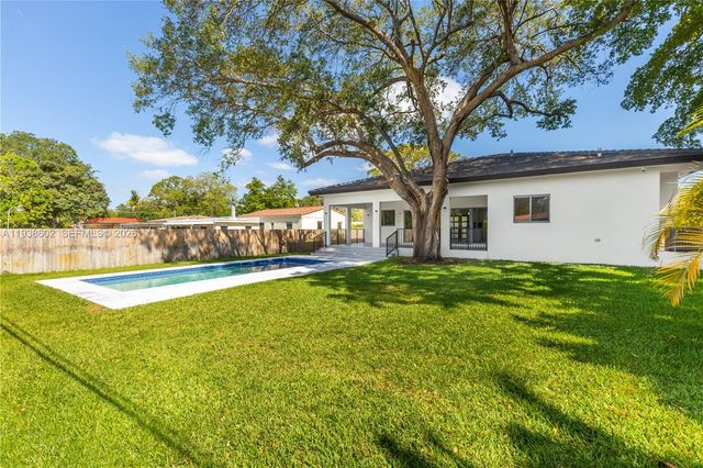 1030 NE 121st Street, Biscayne Park, FL 33161