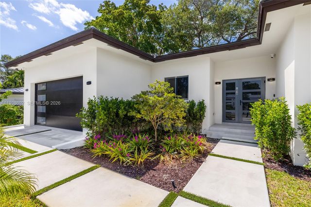 1030 NE 121st Street, Biscayne Park, FL 33161
