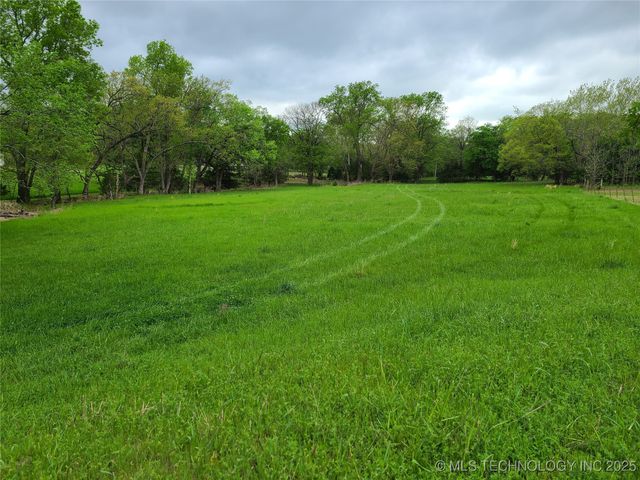 1950 Cedar Bluff Road, Fort Gibson, OK 74434