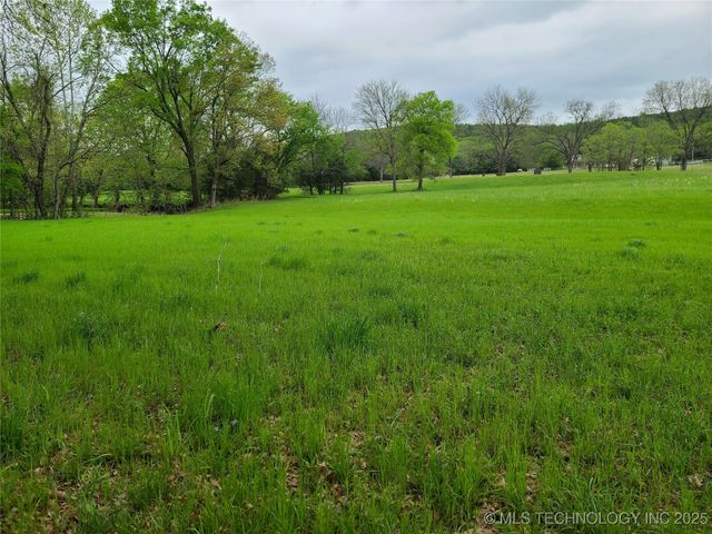 1950 Cedar Bluff Road, Fort Gibson, OK 74434