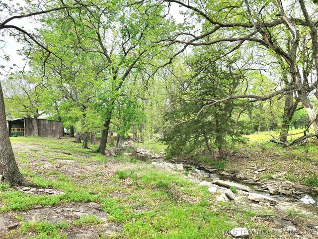 1950 Cedar Bluff Road, Fort Gibson, OK 74434