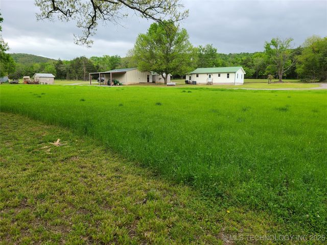 1950 Cedar Bluff Road, Fort Gibson, OK 74434