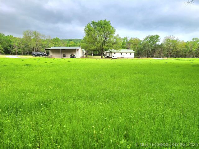 1950 Cedar Bluff Road, Fort Gibson, OK 74434
