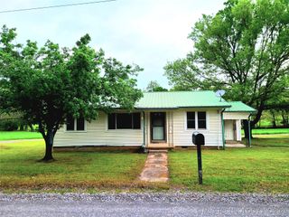 1950 Cedar Bluff Road, Fort Gibson, OK 74434