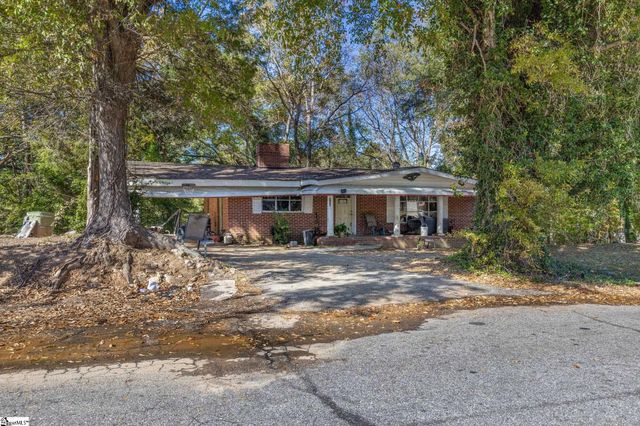 269 Watson Street, Laurens, SC 29360