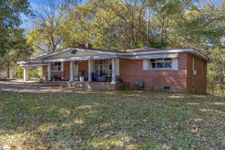 269 Watson Street, Laurens, SC 29360