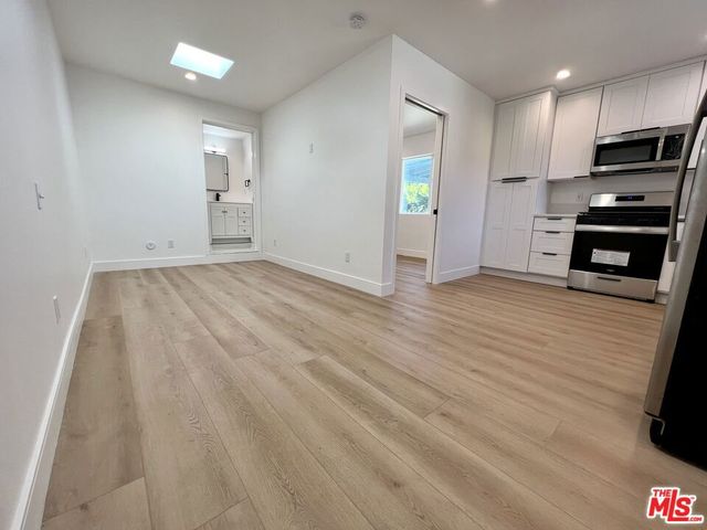 8217 Barnsley Avenue, Los Angeles, CA 90045