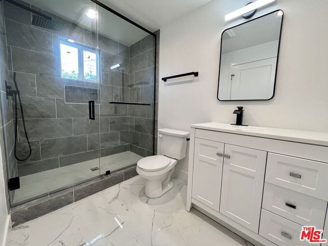8217 Barnsley Avenue, Los Angeles, CA 90045