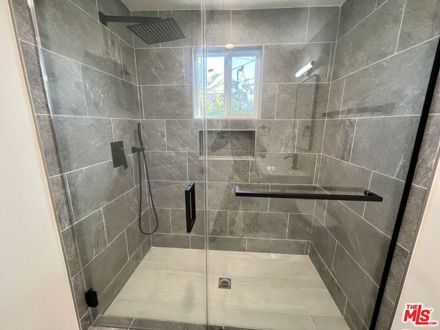 8217 Barnsley Avenue, Los Angeles, CA 90045