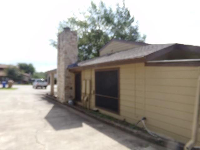 295 295 Mooring CIR A, Lakeway, TX 78734