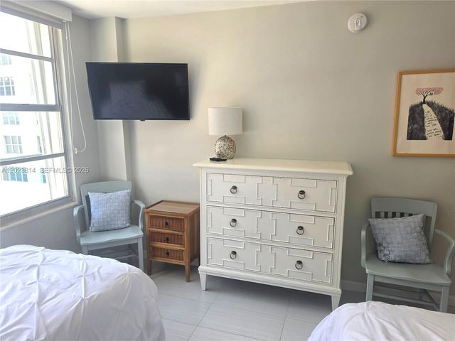 5161 Collins Ave 502, Miami Beach, FL 33140