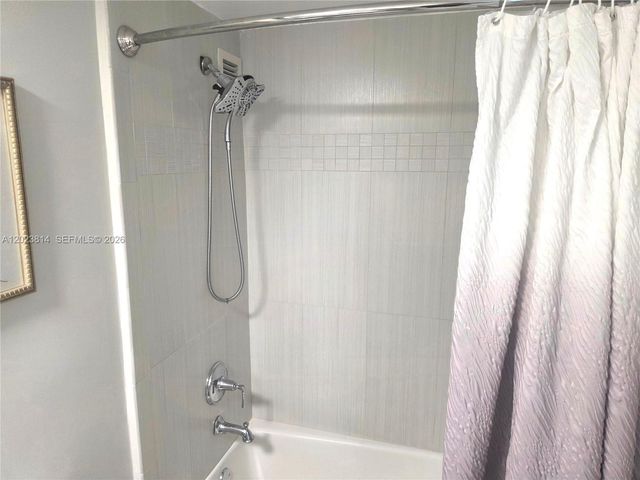 5161 Collins Ave 502, Miami Beach, FL 33140