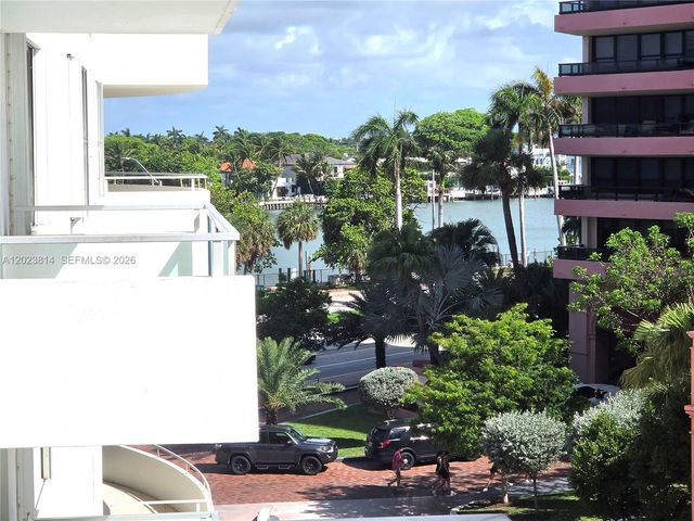 5161 Collins Ave 502, Miami Beach, FL 33140