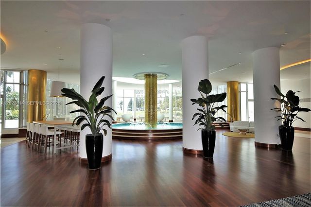5161 Collins Ave 502, Miami Beach, FL 33140