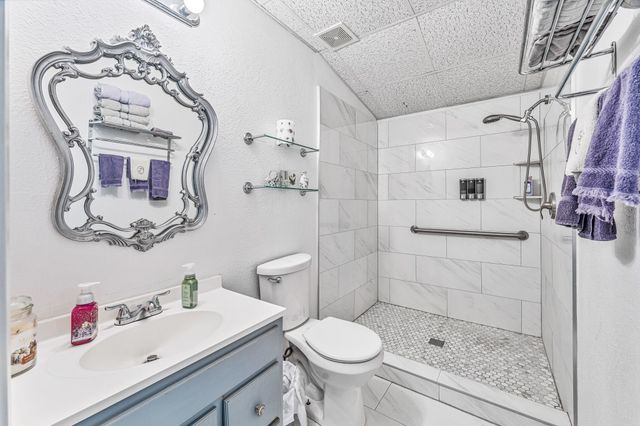 2917 Waterwood Court, Granbury, TX 76048