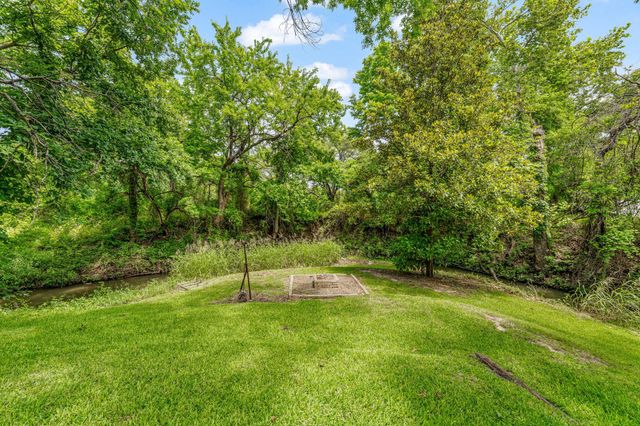 2917 Waterwood Court, Granbury, TX 76048