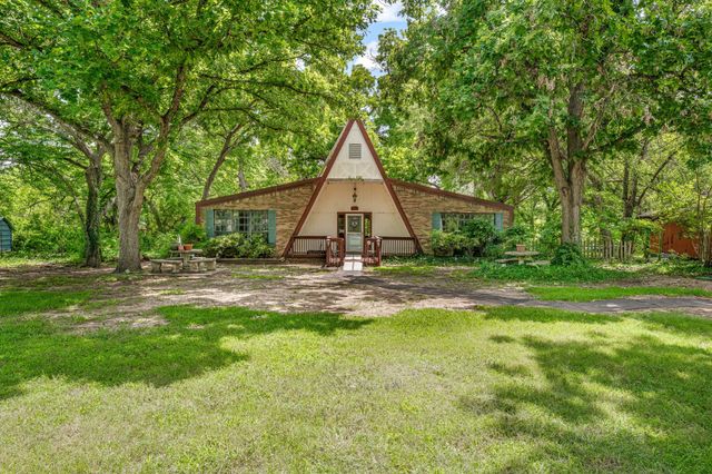 2917 Waterwood Court, Granbury, TX 76048