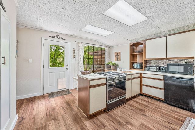 2917 Waterwood Court, Granbury, TX 76048