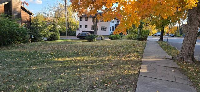 1118 W 48th Street, Kansas City, MO 64112