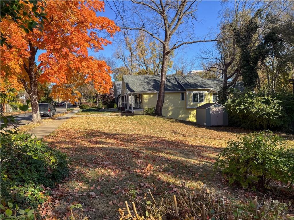 1118 W 48th Street, Kansas City, MO 64112