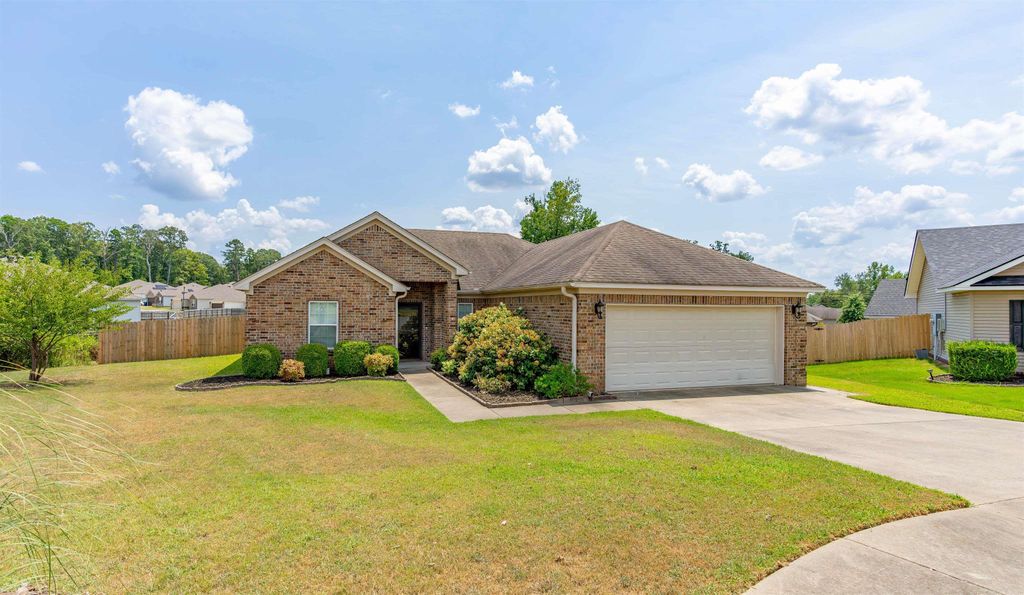 711 Fair Lane, Alexander, AR 72002