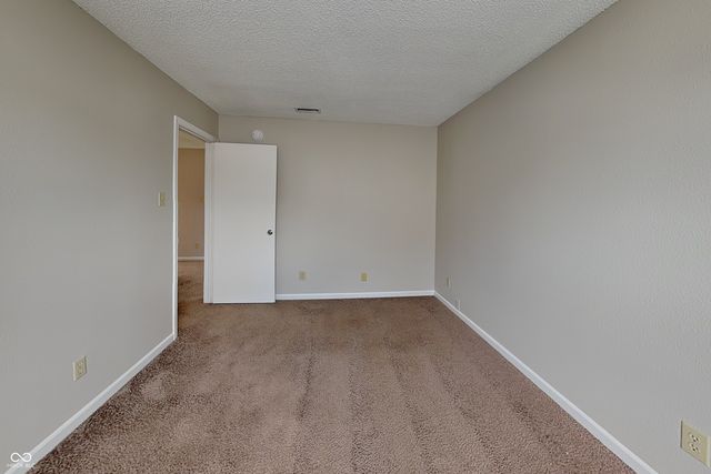 2233 Summerfield Drive, Plainfield, IN 46168