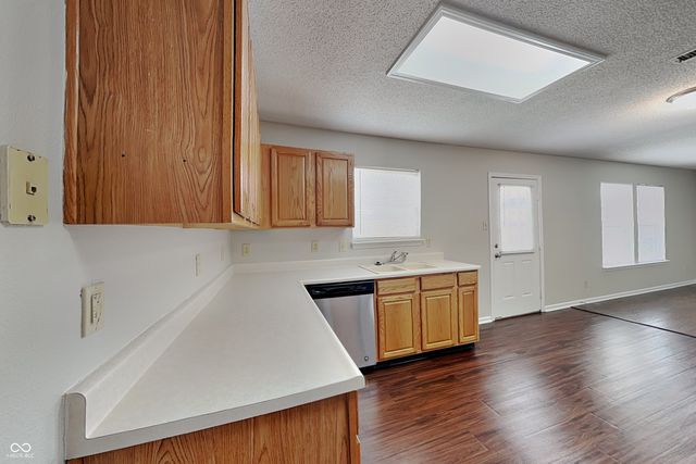 2233 Summerfield Drive, Plainfield, IN 46168